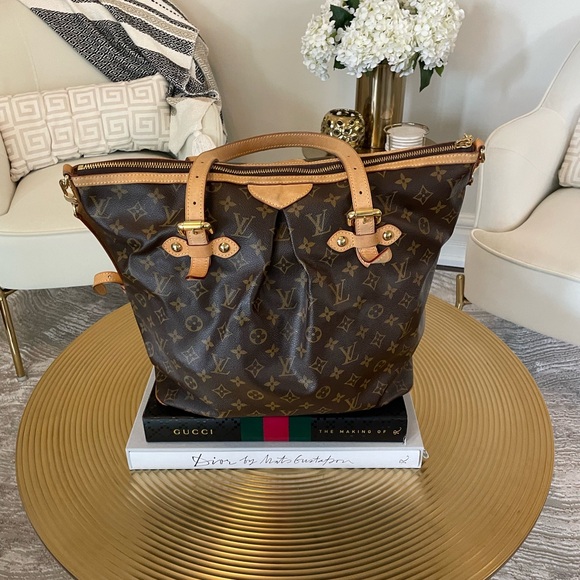 Authentic Louis Vuitton Palermo Bag - Picture 2 of 13